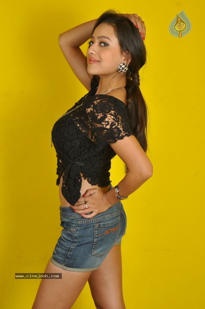 Madalasa Sharma New Photos - 48 / 49 photos