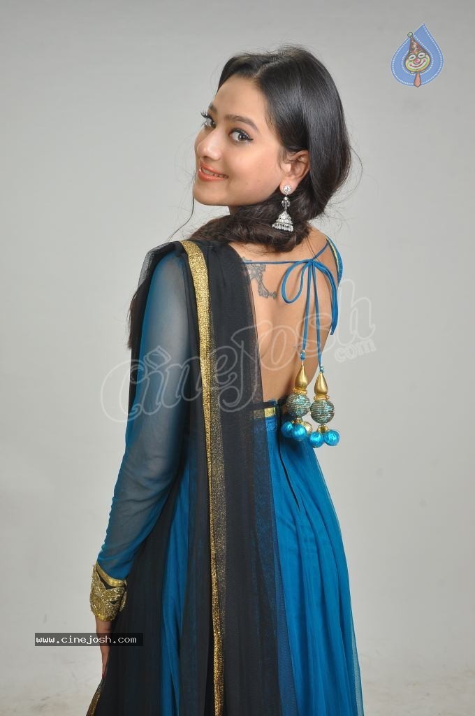 Madalasa Sharma New Photos - 25 / 36 photos
