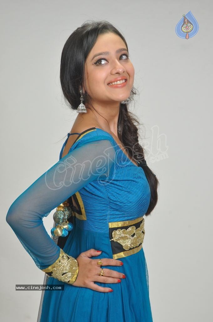 Madalasa Sharma New Photos - 29 / 36 photos