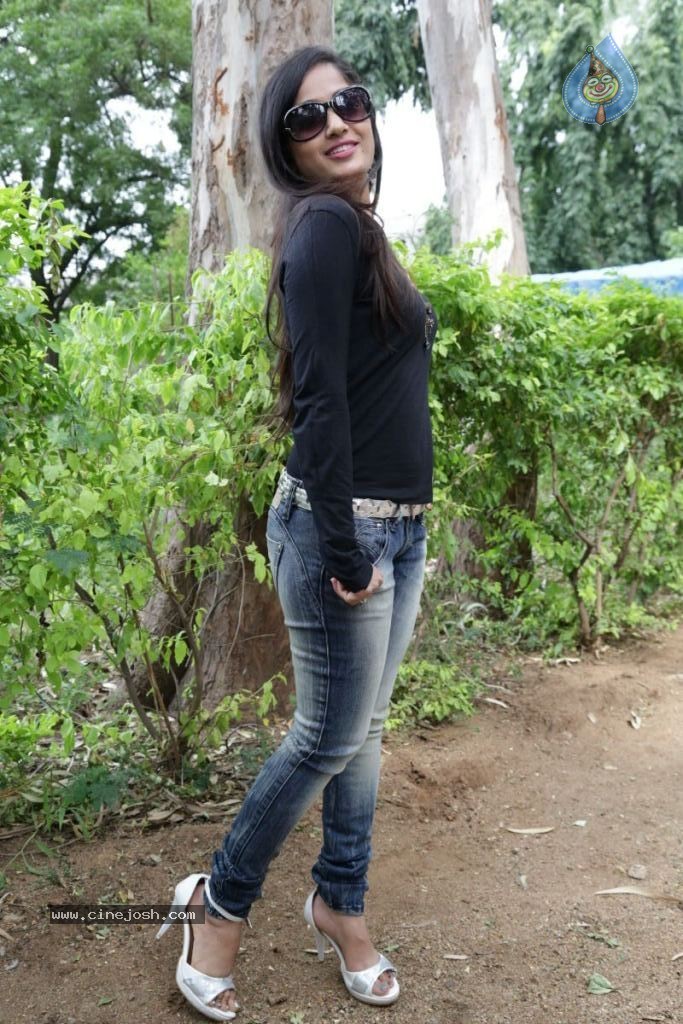 Madhavi Latha Latest Stills - 41 / 41 photos