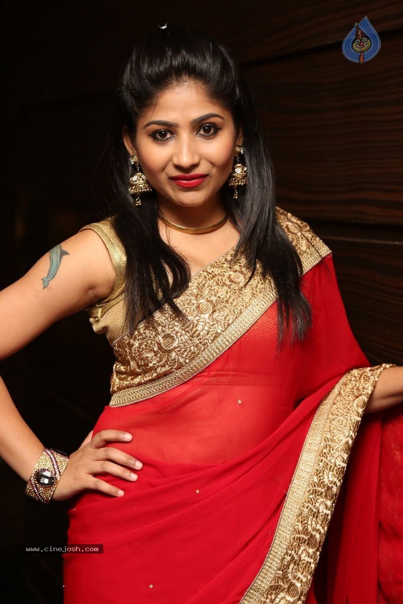 Madhulagna Das Photos - 12 / 28 photos