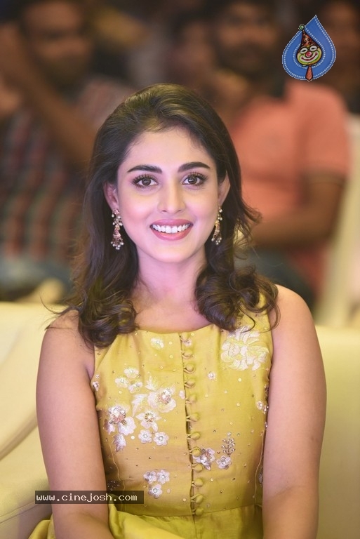 Madhu Shalini Photos - 29 / 42 photos