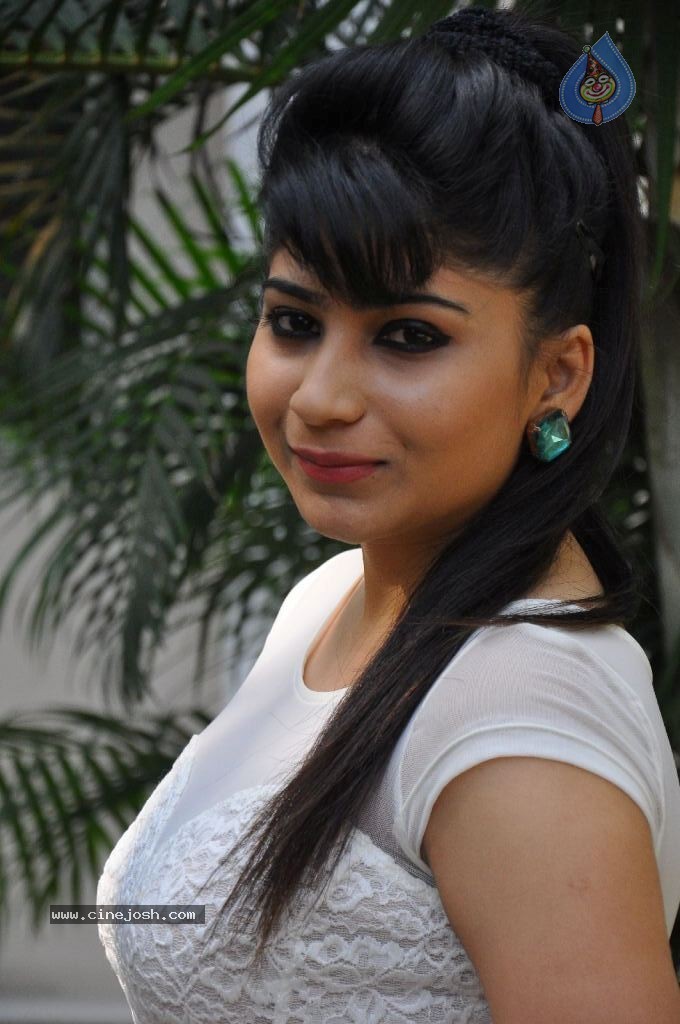 Madhulagna Das Gallery - 37 / 67 photos
