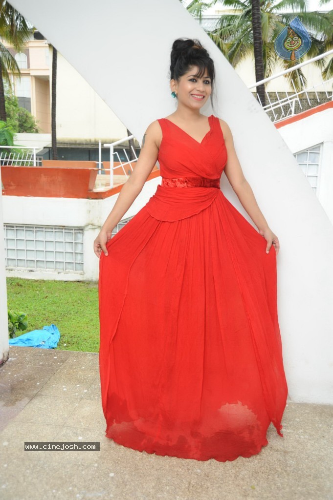 Madhulagna Das Latest Stills - 26 / 92 photos