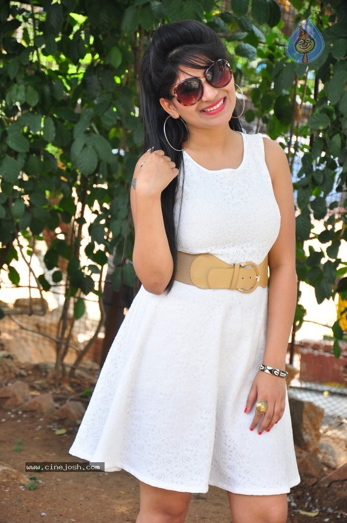 Madhulagna Das New Gallery - 18 / 83 photos