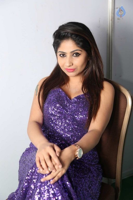Madhulagna Das New Photos - 16 / 34 photos