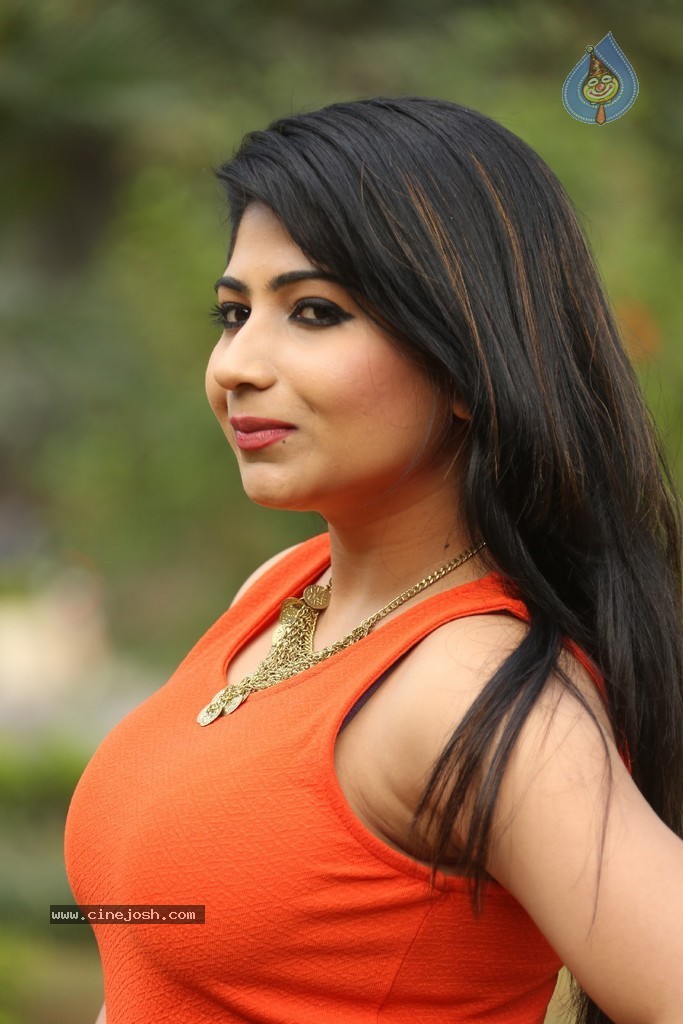 Madhulagna Das New Photos - 21 / 102 photos