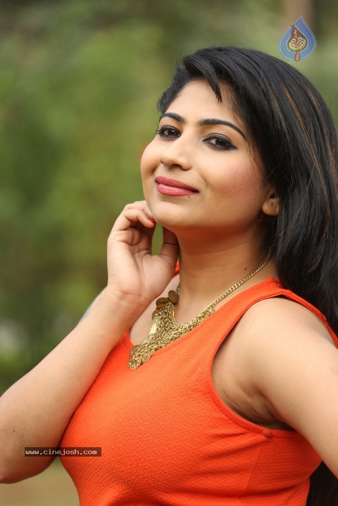 Madhulagna Das New Photos - 86 / 102 photos