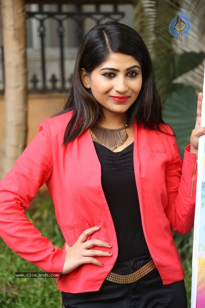 Madhulagna Das New Pics - 45 / 96 photos
