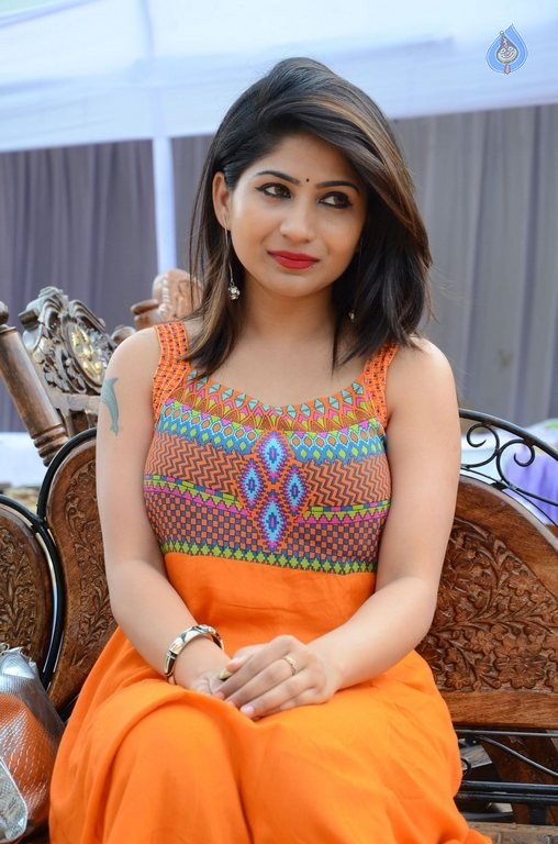Madhulagna Das New Pics - 30 / 42 photos