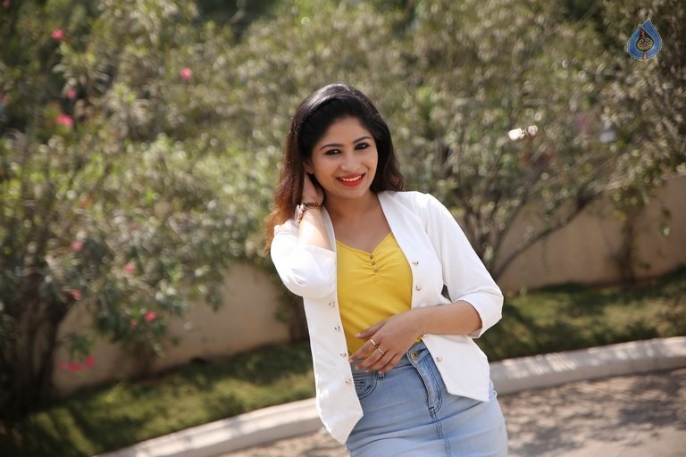 Madhulagna Das New Pics - 2 / 30 photos