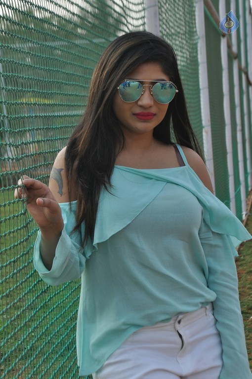 Madhulagna Das Photos - 7 / 42 photos