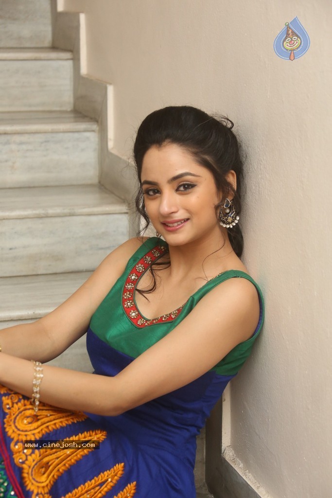 Madhurakshi New Photos - 40 / 110 photos