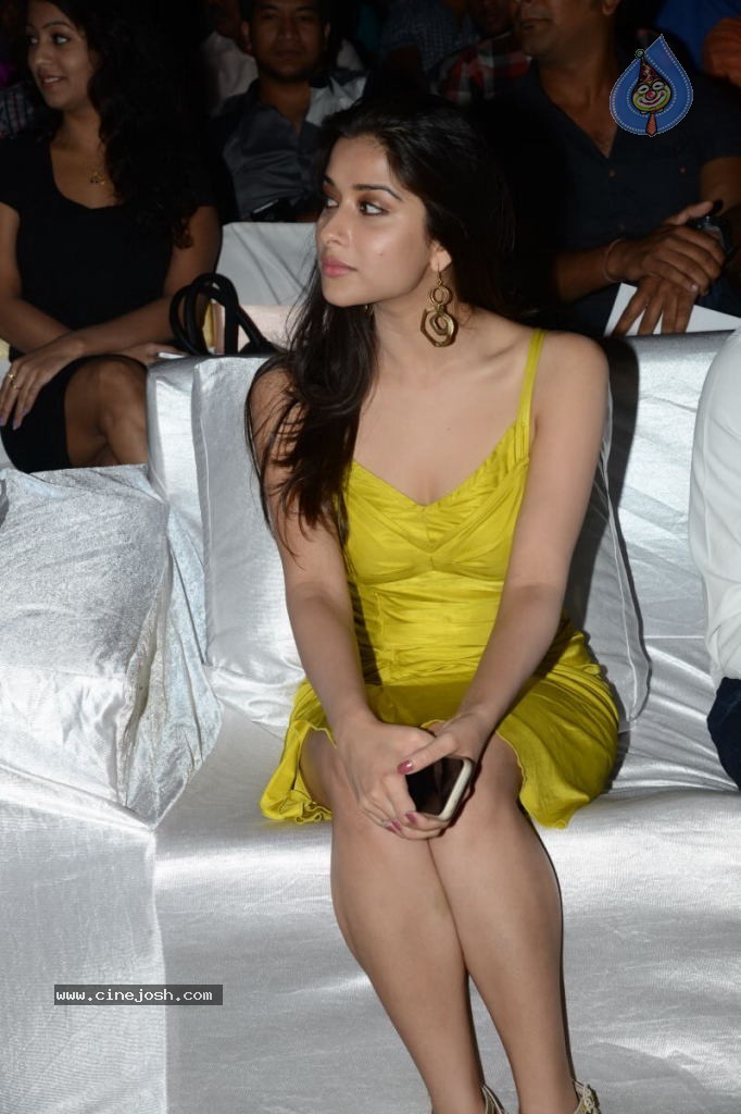 Madhurima at Kotha Janta Audio Launch - 38 / 60 photos