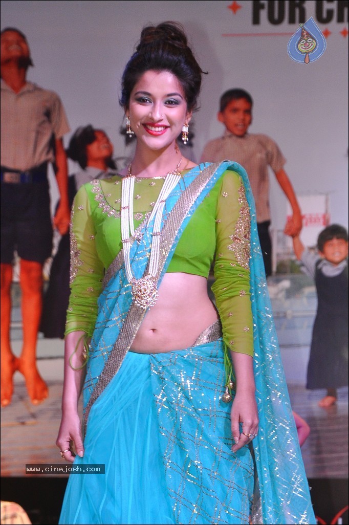 Madhurima Ramp Walk Photos - 28 / 30 photos