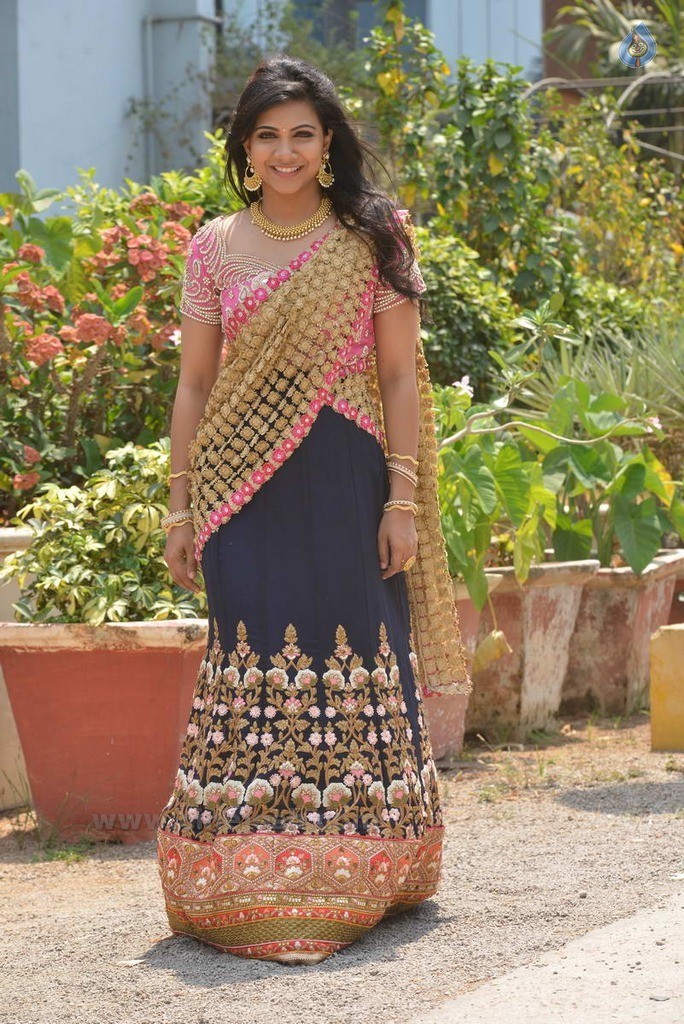 Madonna Sebastian New Photos - 23 / 38 photos