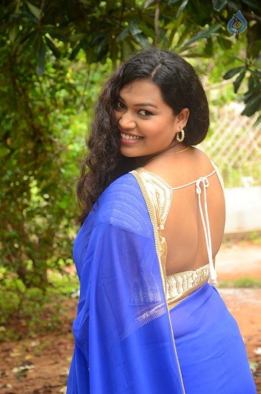 Maggi Meghana Photos - 16 / 32 photos
