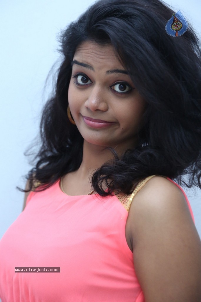 Maheswari New Photos - 16 / 73 photos
