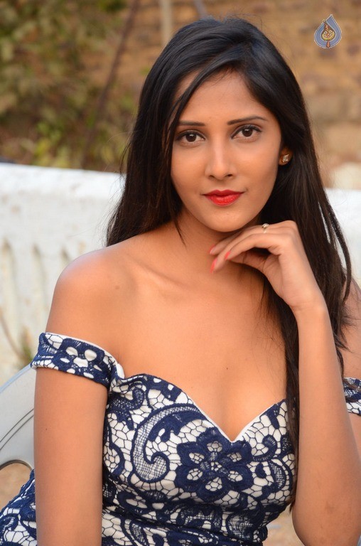 Mahima Kothari New Photos - 36 / 63 photos