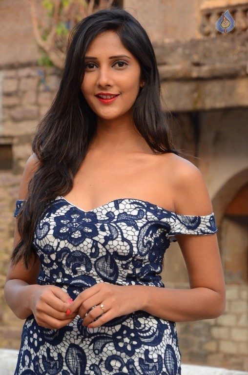 Mahima Kothari New Photos - 41 / 63 photos