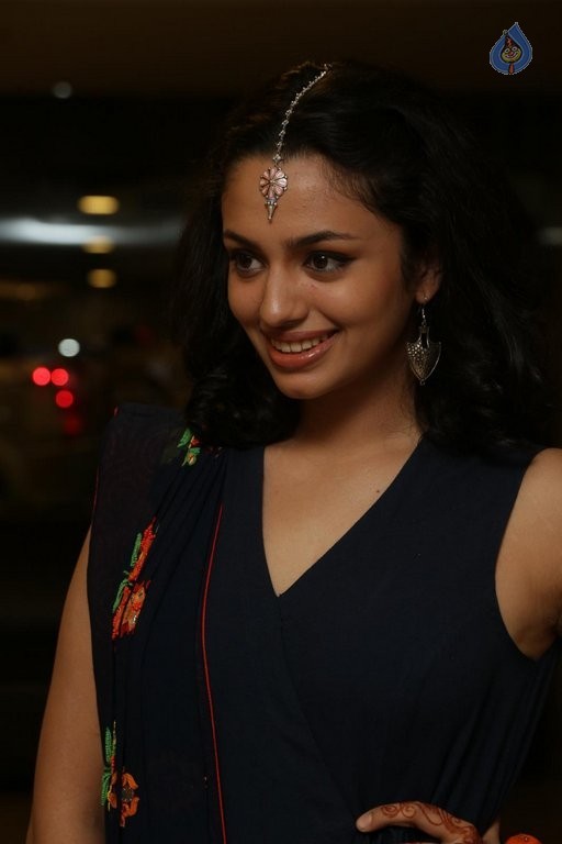 Malavika Nair New Photos - 15 / 63 photos