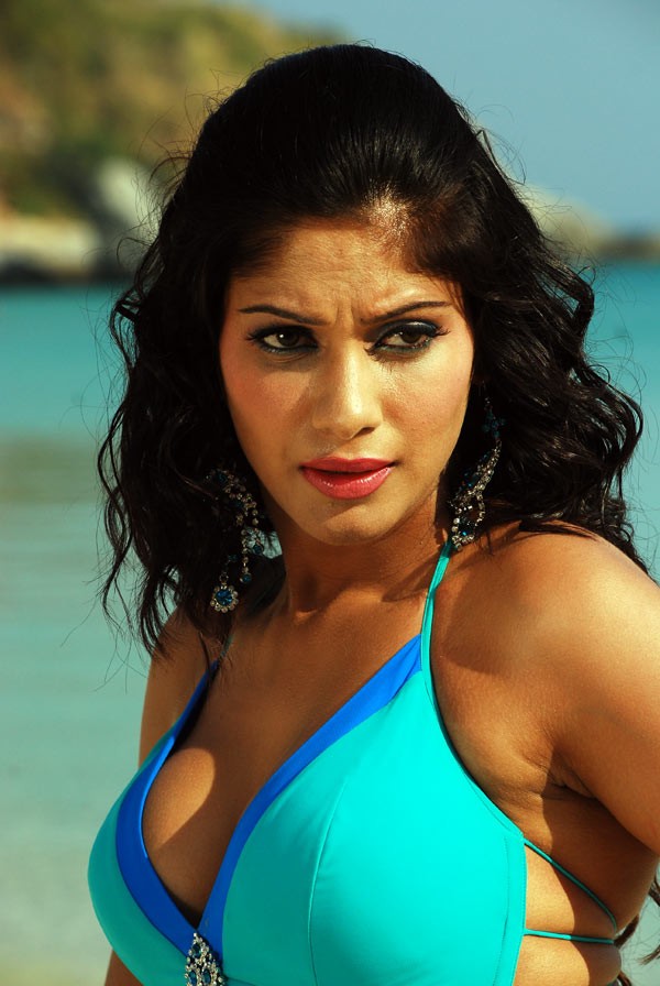 Malishka - 24 / 35 photos