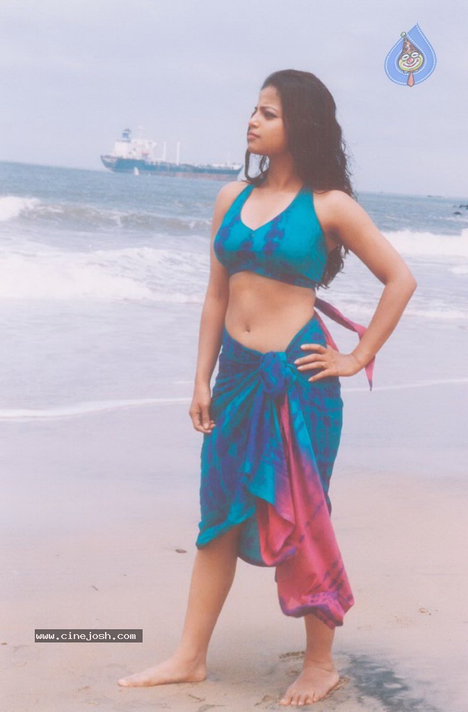 Mallika Suvarna Hot Stills - 3 / 10 photos