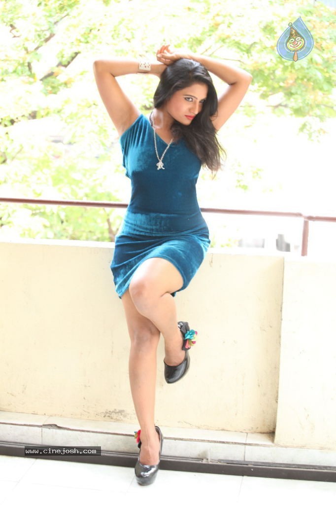Mamatha Ravath Hot Stills - 40 / 117 photos