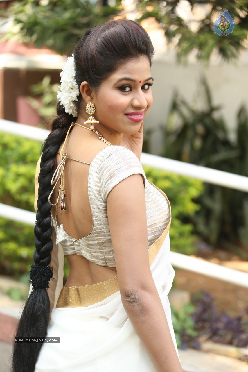 Manali Rathod New Photos - 52 / 58 photos