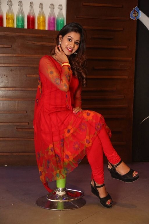 Manali Rathod New Photos - 17 / 50 photos