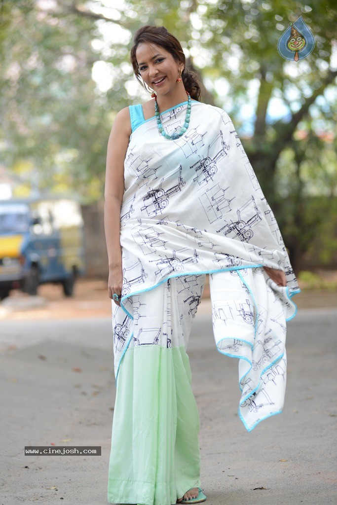 Manchu Lakshmi New Photos - 40 / 60 photos