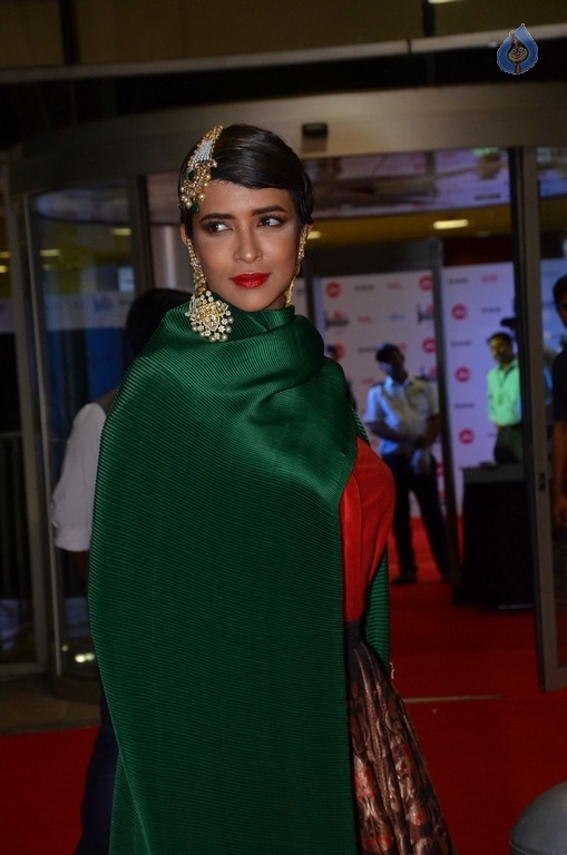 Manchu Lakshmi New Pics - 21 / 30 photos