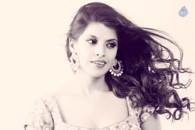 Manisha Pillai Latest Photos - 5 / 52 photos