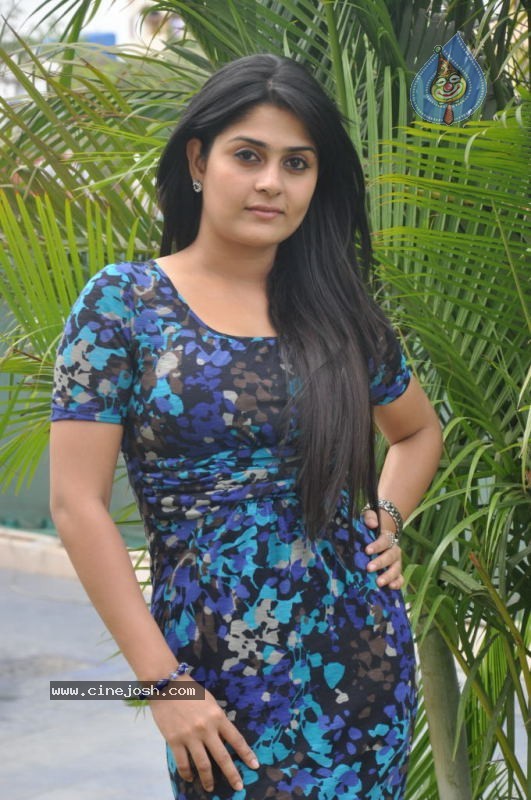 Manjulika Latest Stills - 40 / 96 photos