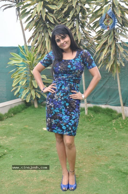 Manjulika Latest Stills - 41 / 96 photos