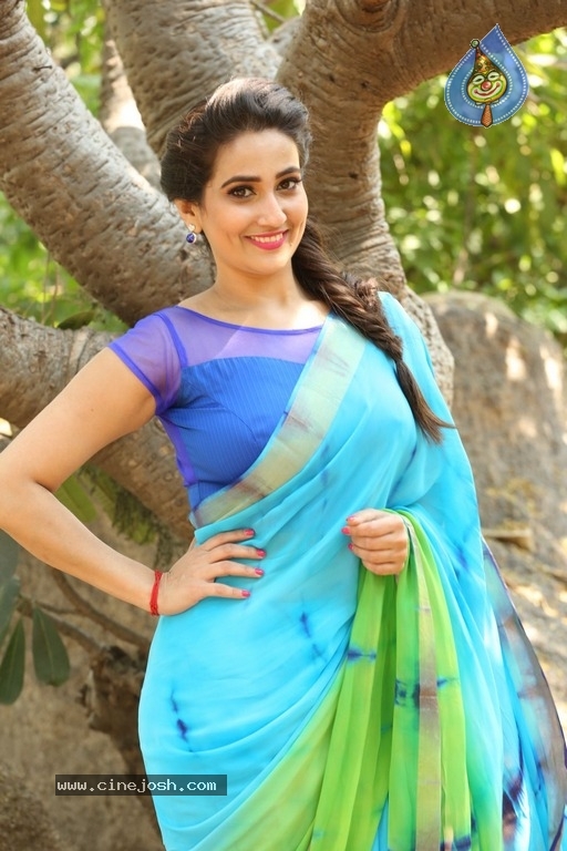 Manjusha Latest Stills - 7 / 18 photos
