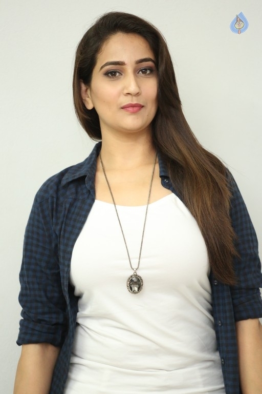Manjusha New Photos - 16 / 21 photos