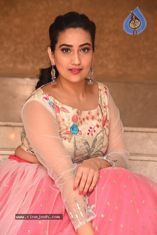 Manjusha New Photos - 8 / 20 photos