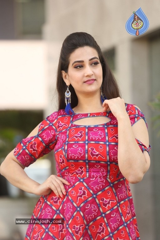 Manjusha New Stills - 21 / 21 photos