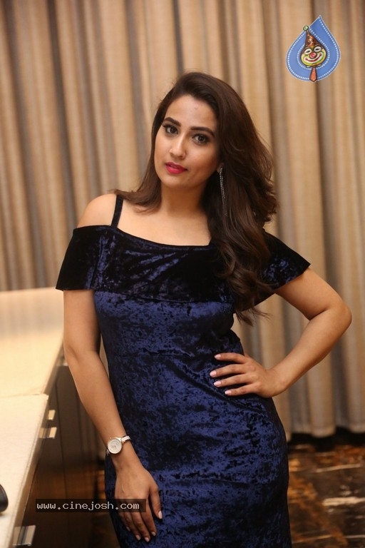 Manjusha Photos - 22 / 40 photos