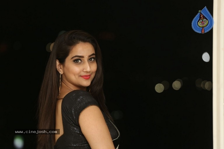 Manjusha Photos - 25 / 30 photos