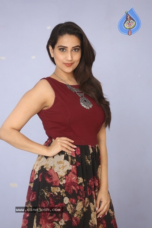 Manjusha Photos - 4 / 42 photos