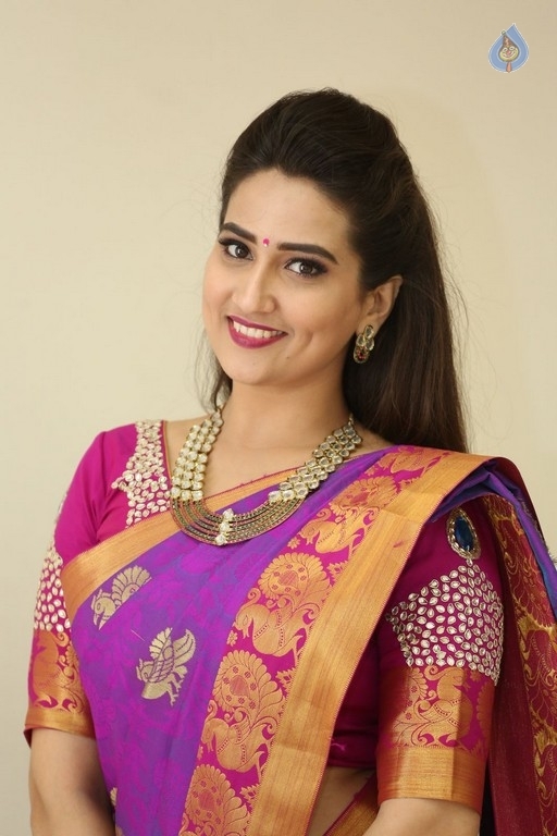 Manjusha Stills - 3 / 42 photos