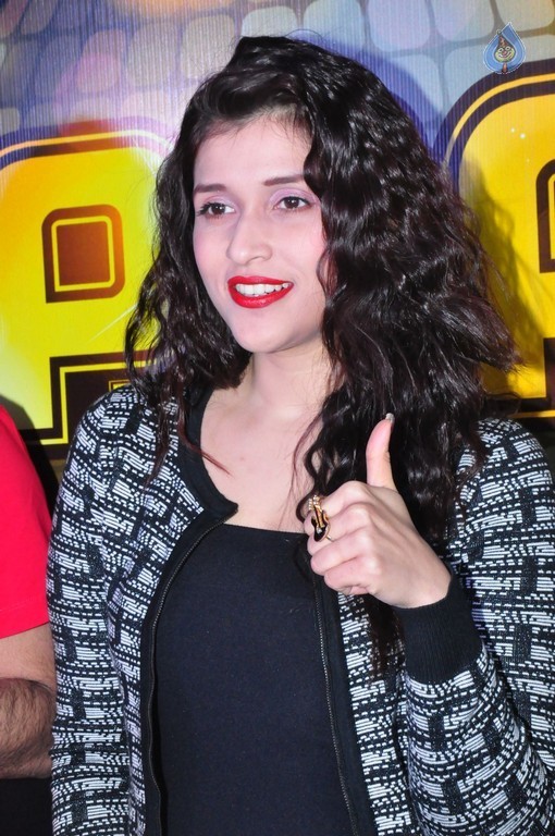 Mannara New Photos - 14 / 41 photos