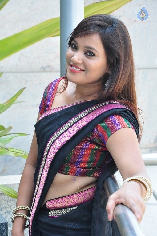 Mathrika New Photos - 12 / 35 photos