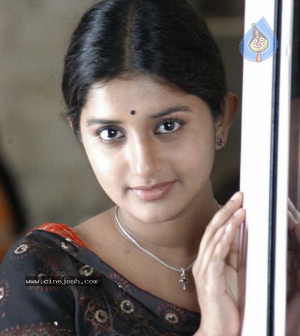Meera Jasmine Stills - 11 / 29 photos