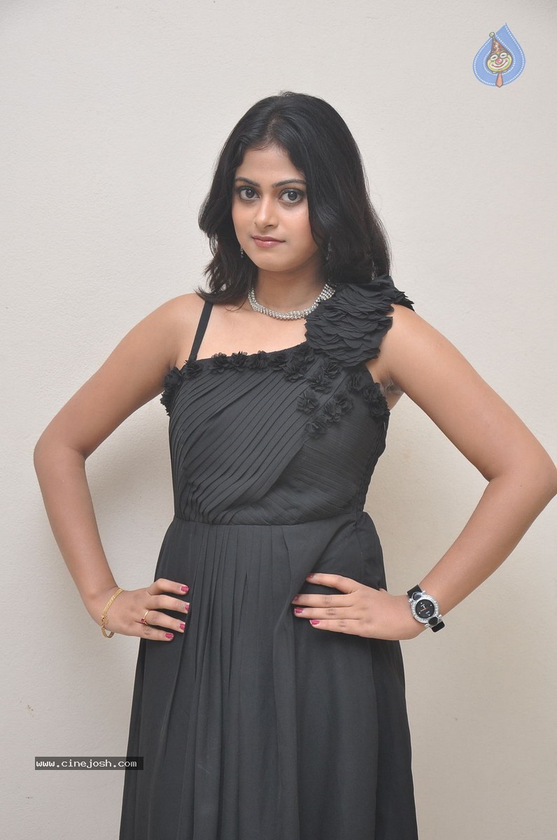 Megha Sri New Pics - 26 / 97 photos