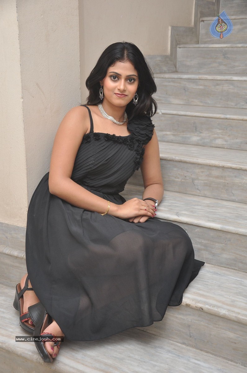 Megha Sri New Pics - 38 / 97 photos