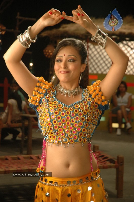 Meghanathan Gallery - 23 / 35 photos