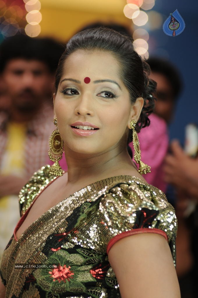Meghana Naidu Spicy Stills  - 33 / 67 photos